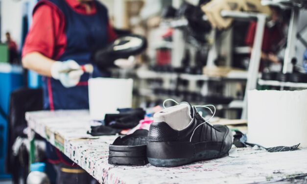 Polímeros sustentáveis na indústria de calçados: eficiência e responsabilidade ambiental